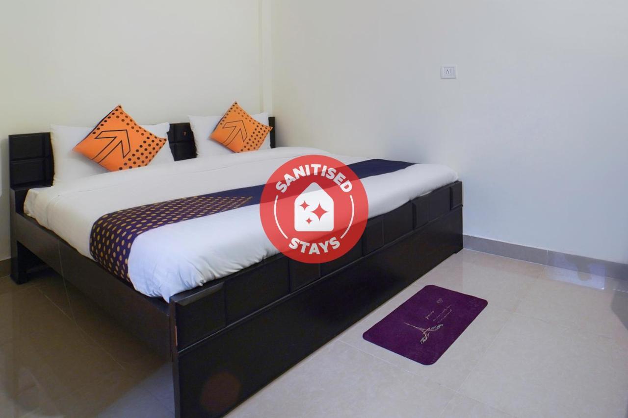 Spot On 67119 Hotel Shivam Residency Rāmpura Dış mekan fotoğraf